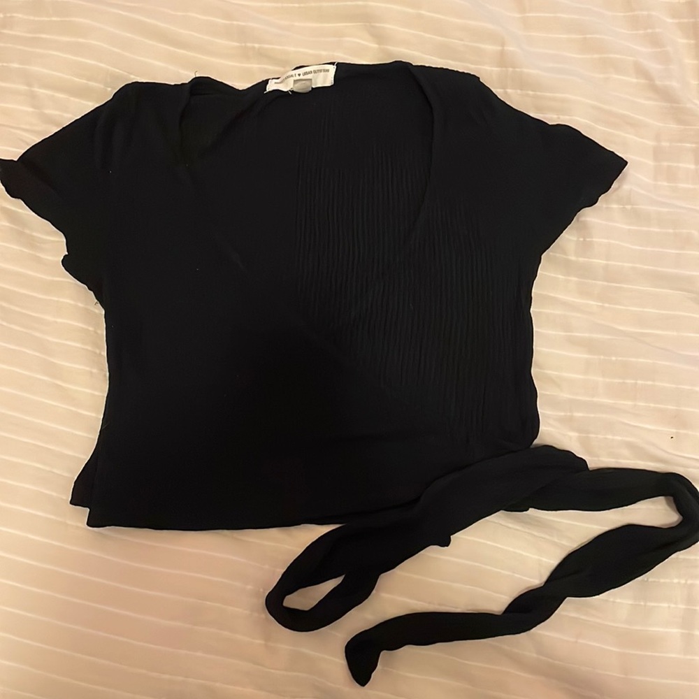 Black wrap top